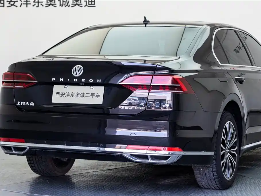 Volkswagen Phideon 2018 380TSI 2WD Business Edition фото 21