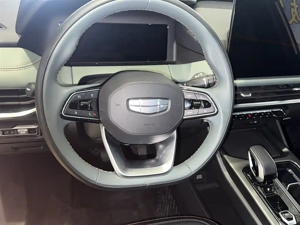 Geely Haoyue L 2025 2024 Model 2.0T DCT Premium