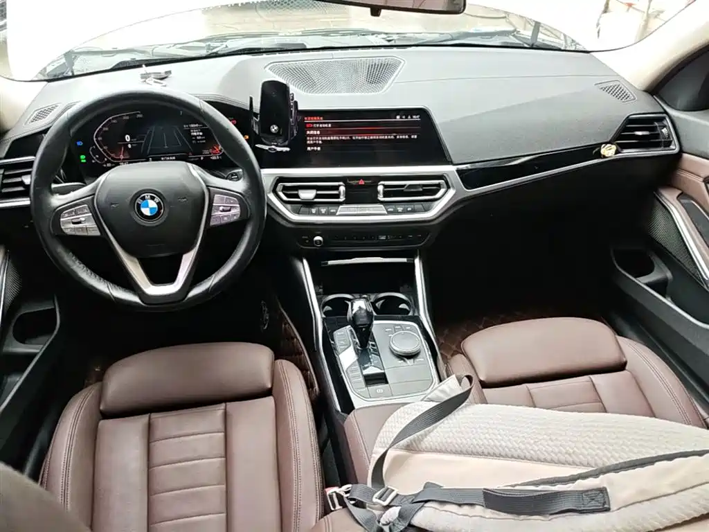 BMW 3 Series 2020 325Li Launch Edition фото 6