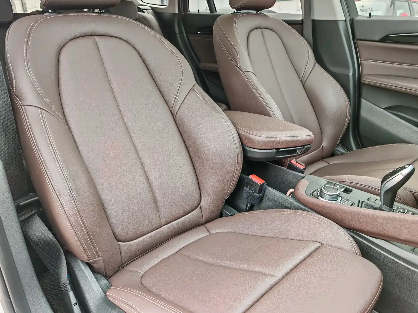 BMW X1 2022 sDrive25Li Leading фото 20