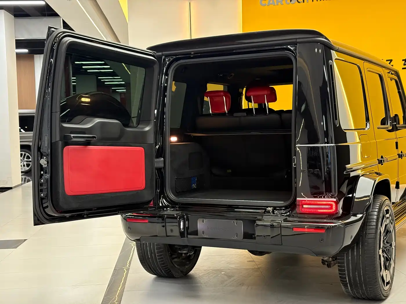 Mercedes-Benz G-Class AMG 2022 AMG G 63 фото 28