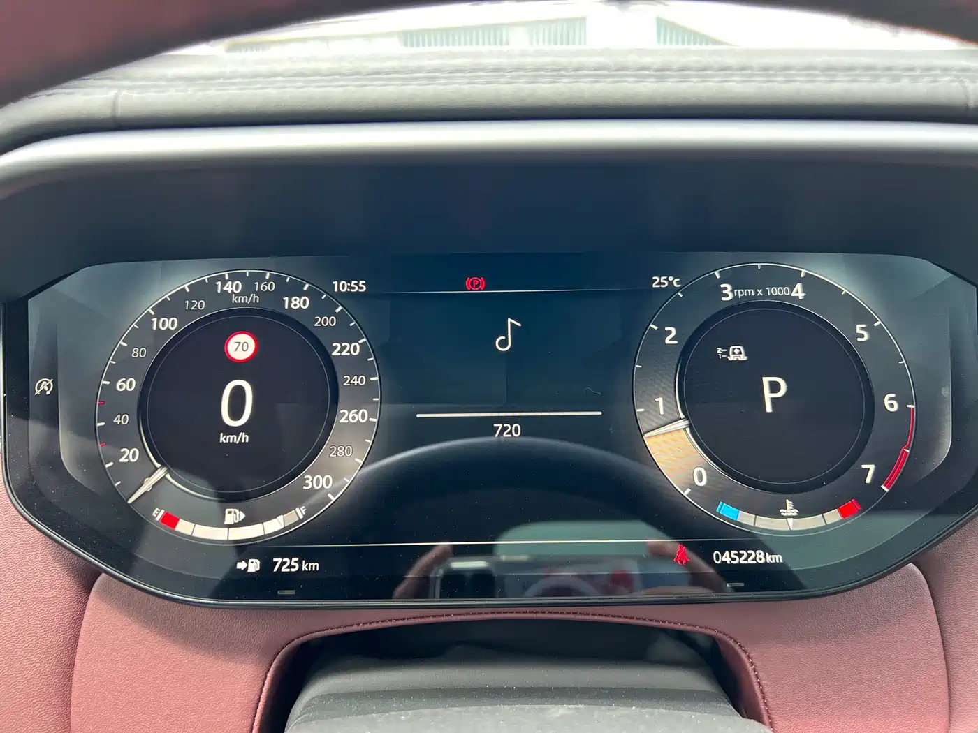 Land Rover Range Rover Sport 2023 400PS Dynamic SE фото 15