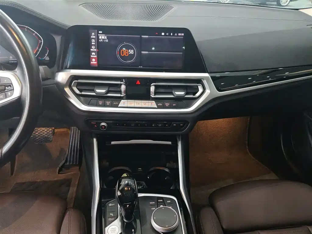 BMW 3 Series 2021 Second Facelift 320Li M Sport Package фото 13