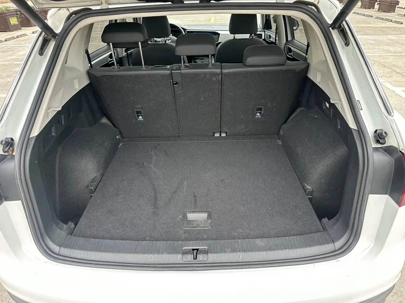 Volkswagen Tayron 2022 280TSI 2WD Luxury Smart Connect Edition фото 21