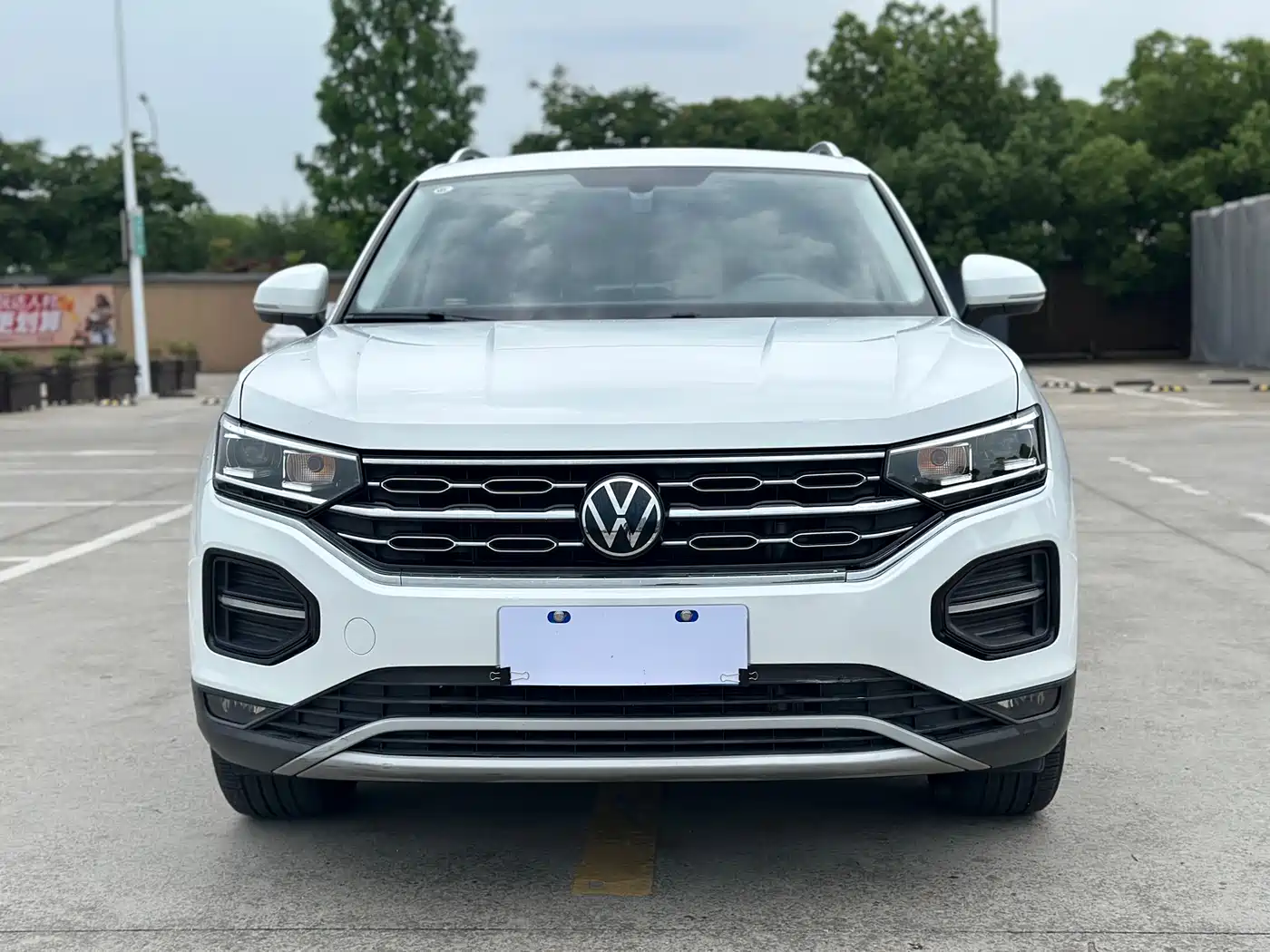 Volkswagen Tayron 2022 280TSI 2WD Luxury Smart Connect Edition фото 2