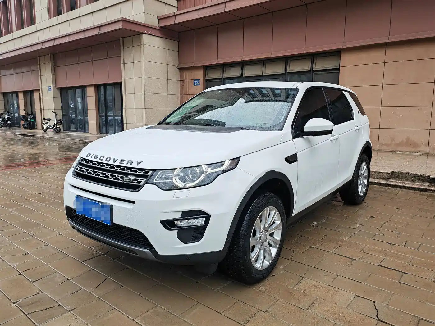 Land Rover Discovery Sport 2019 240PS SE Edition China VI