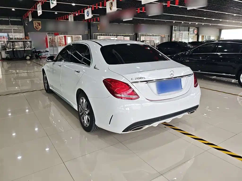 Mercedes-Benz C-Class 2017 Facelift C 180 L Fashion Sport Edition фото 5