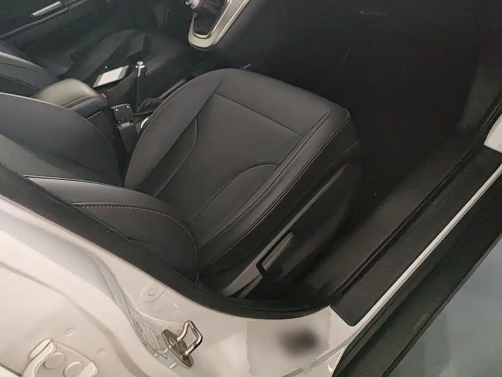 Фото 25 - Haval M6