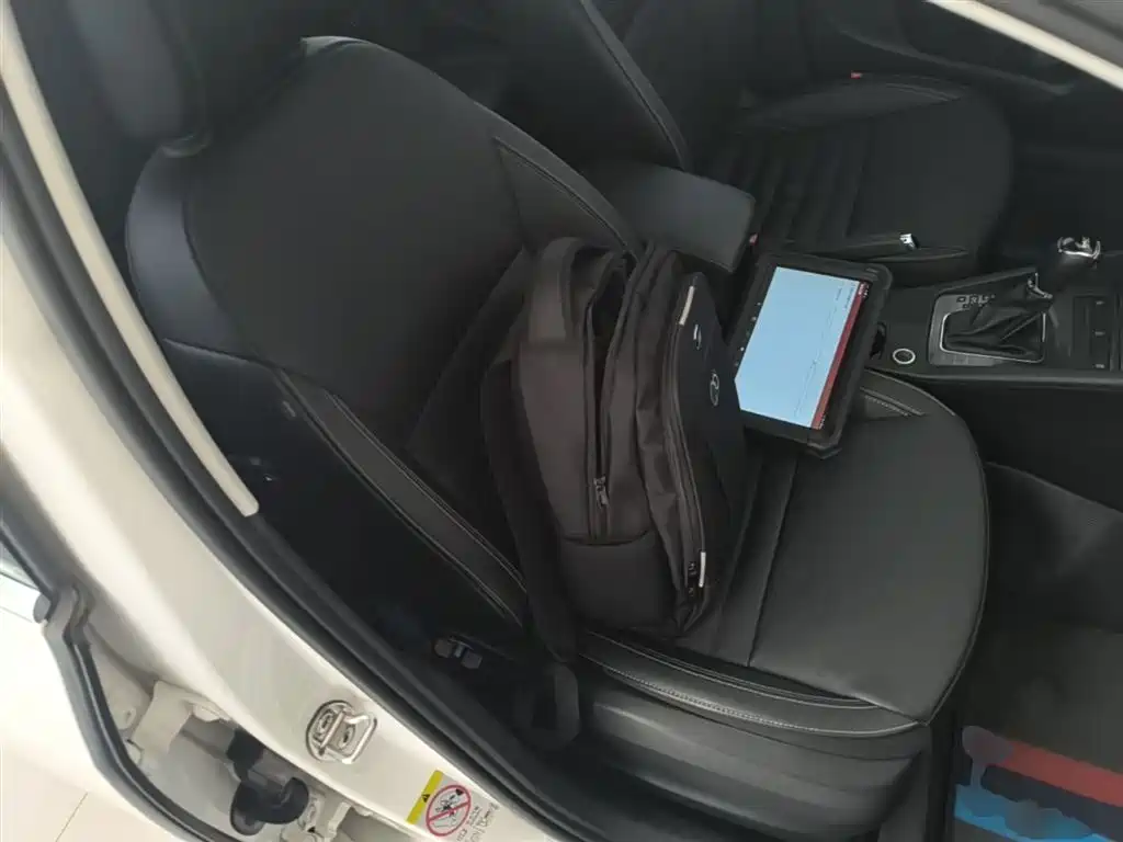 Škoda Octavia 2017 TSI280 DSG ZhiXing фото 25
