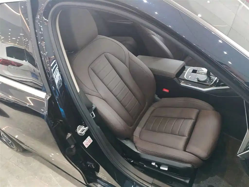 BMW 3 Series 2021 Second Facelift 320Li M Sport Package фото 25