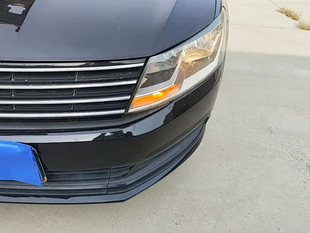 Volkswagen Lavida 2017 1.6L Manual Trend Edition фото 24