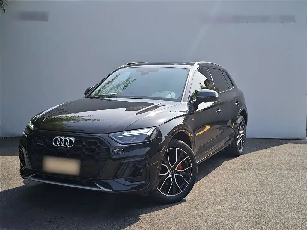 Audi Q5L 2024 Model 45 TFSI Luxury Dynamic