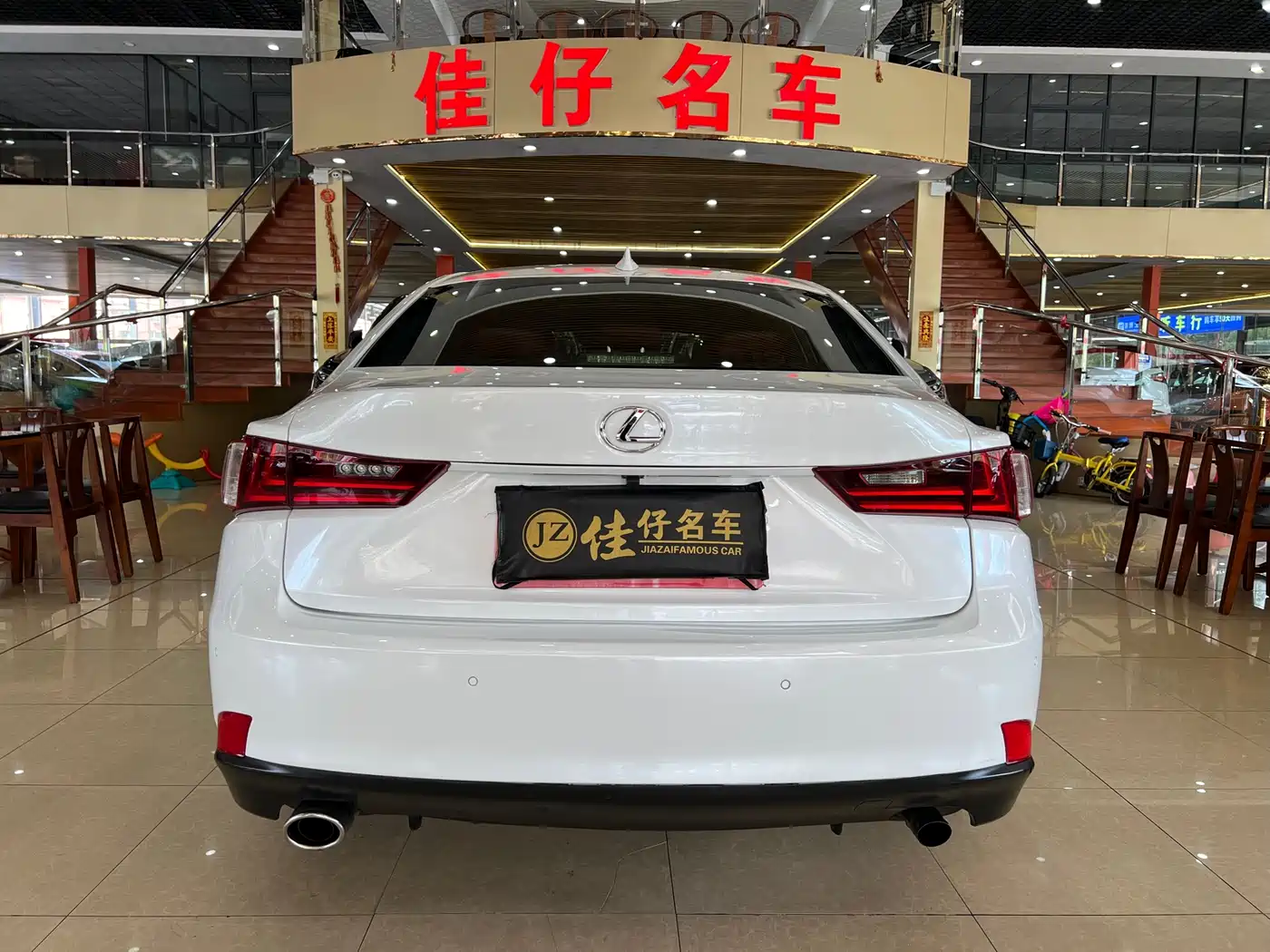 Lexus IS 2013 250 F SPORT фото 4