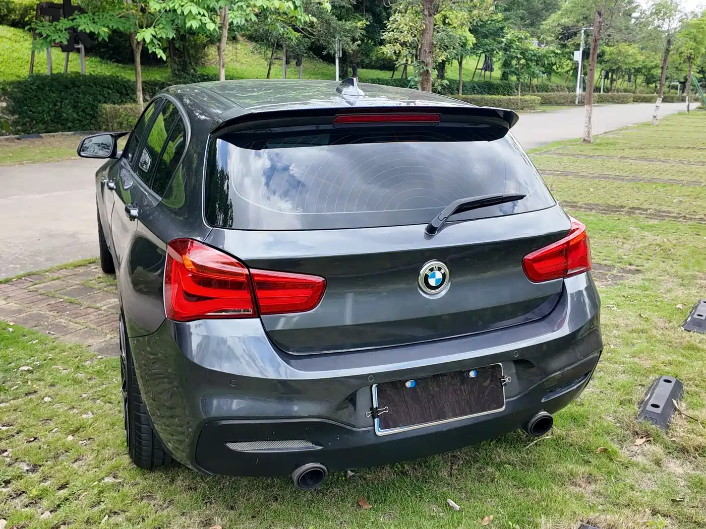 BMW 1 Series (Import) 2012 118i Sport фото 31