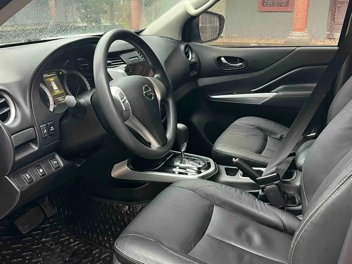 Nissan Terra 2018 2.5L Automatic 4WD Luxury Edition фото 7