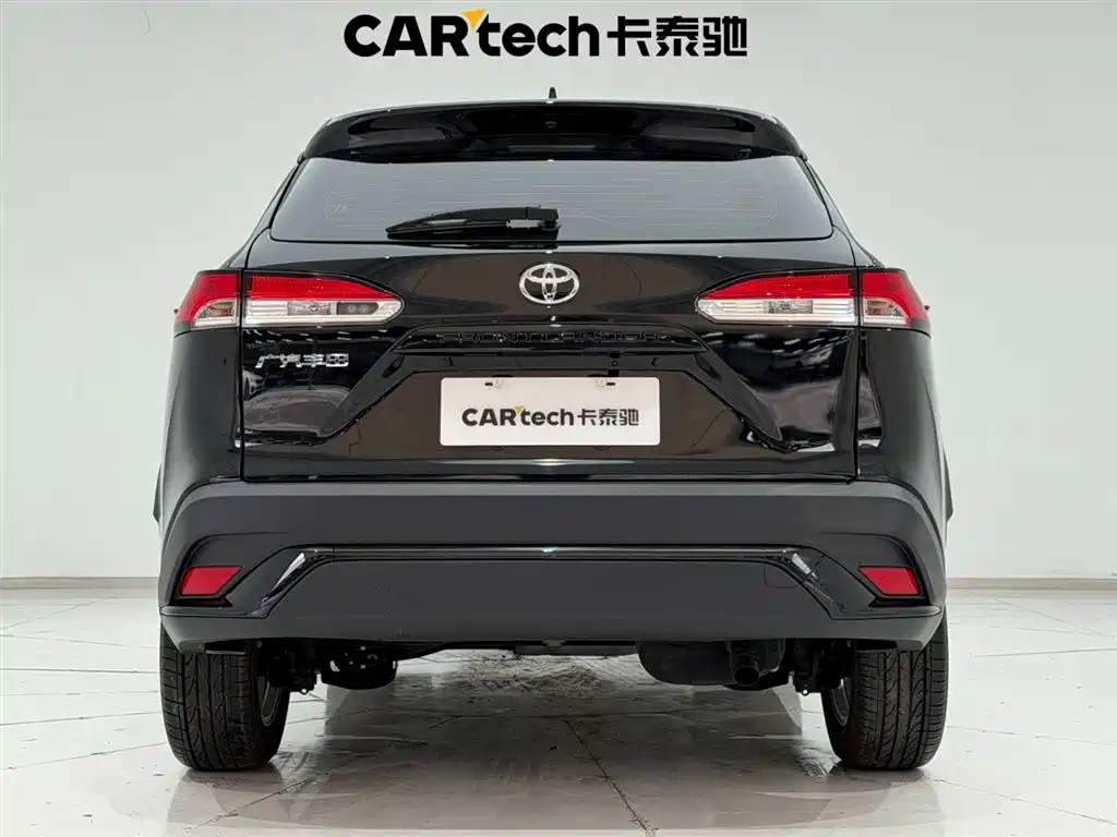 Toyota Frontlander 2024 2.0L CVT Leading Plus Edition фото 9