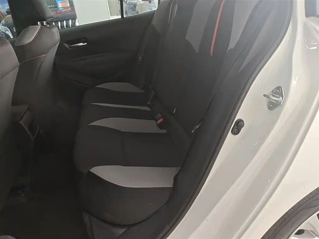 Toyota Corolla 2023 1.2T Pioneer Edition фото 17