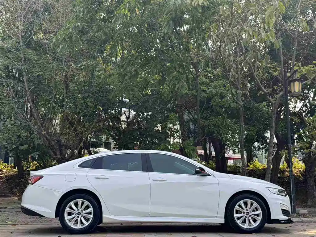 CHEVROLET MAI RUIBAO XL