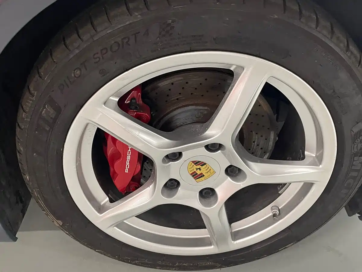 Porsche 718 2016 Boxster 2.0T фото 4