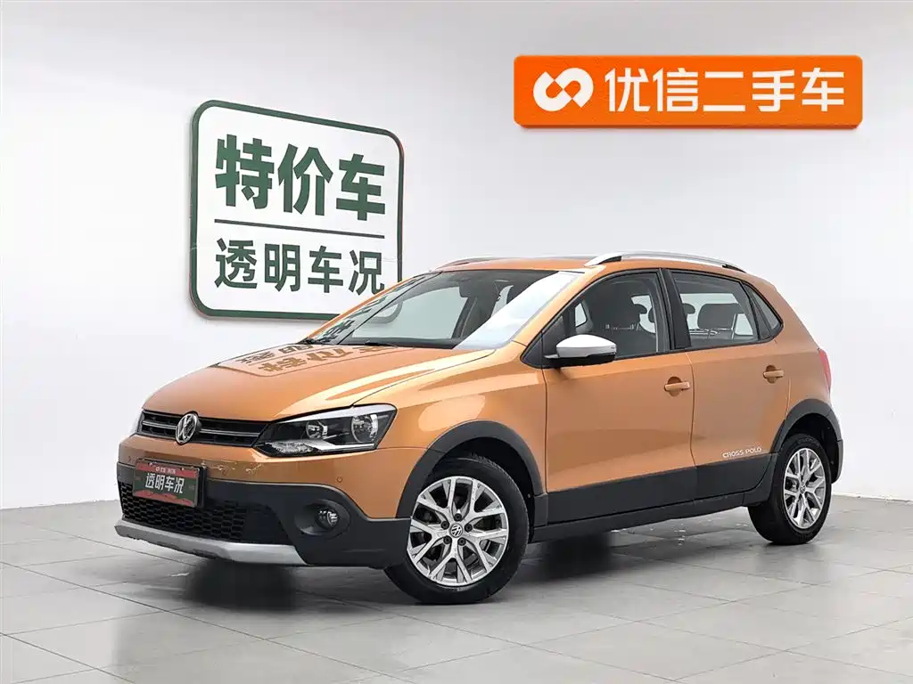 Volkswagen Polo 2014 1.6L Cross Polo Automatic