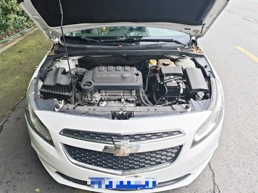 Chevrolet Cruze 2015 1.5L Classic SL MT фото 20