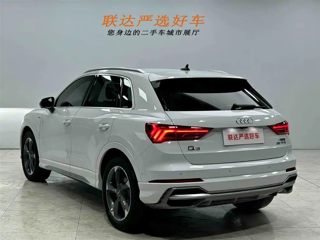 Audi Q3 2022 35 TFSI Fashion Dynamic фото 24