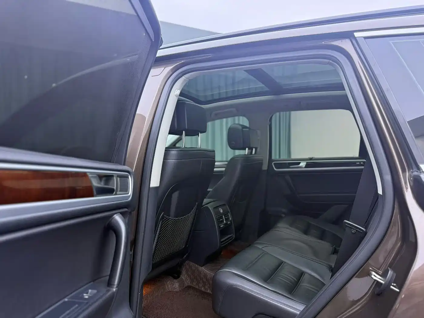 Volkswagen Touareg 2015 3.0TSI Comfort Edition фото 6