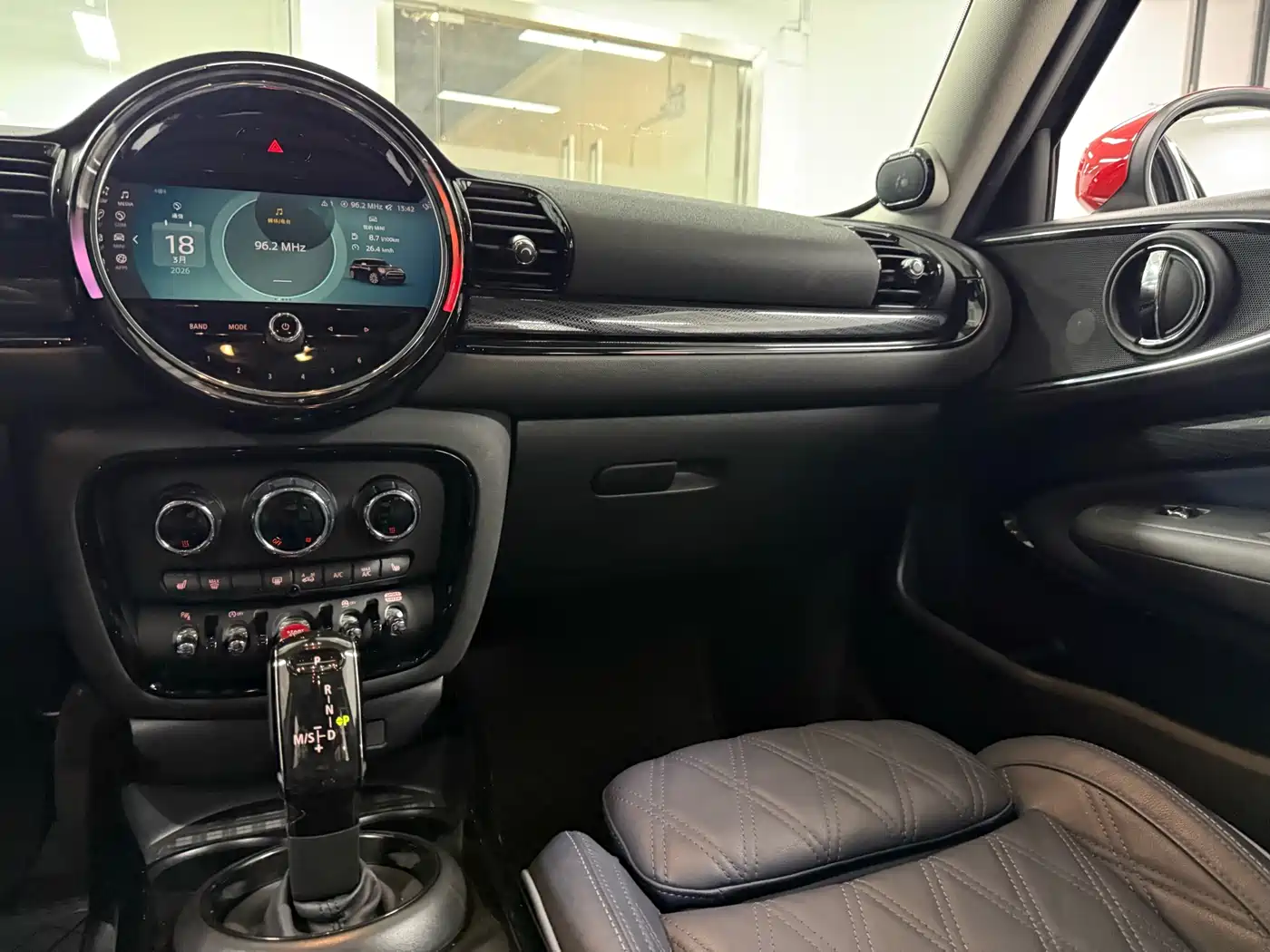 MINI CLUBMAN
