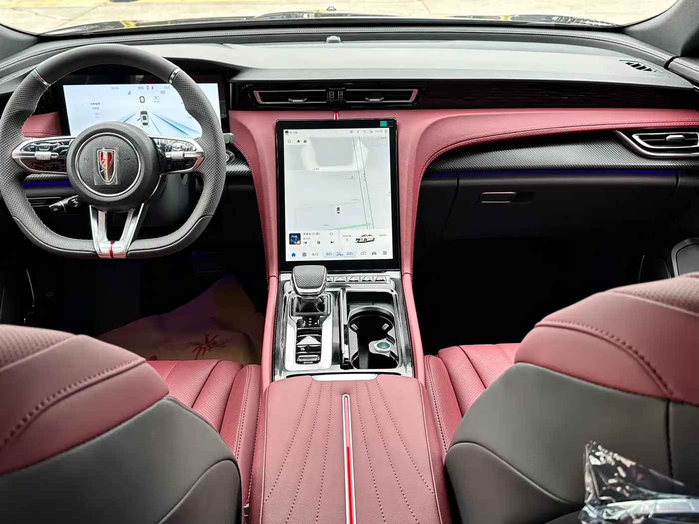 Hongqi H5 2025 2.0T Automatic Mystic Shadow 2 Million Edition фото 13