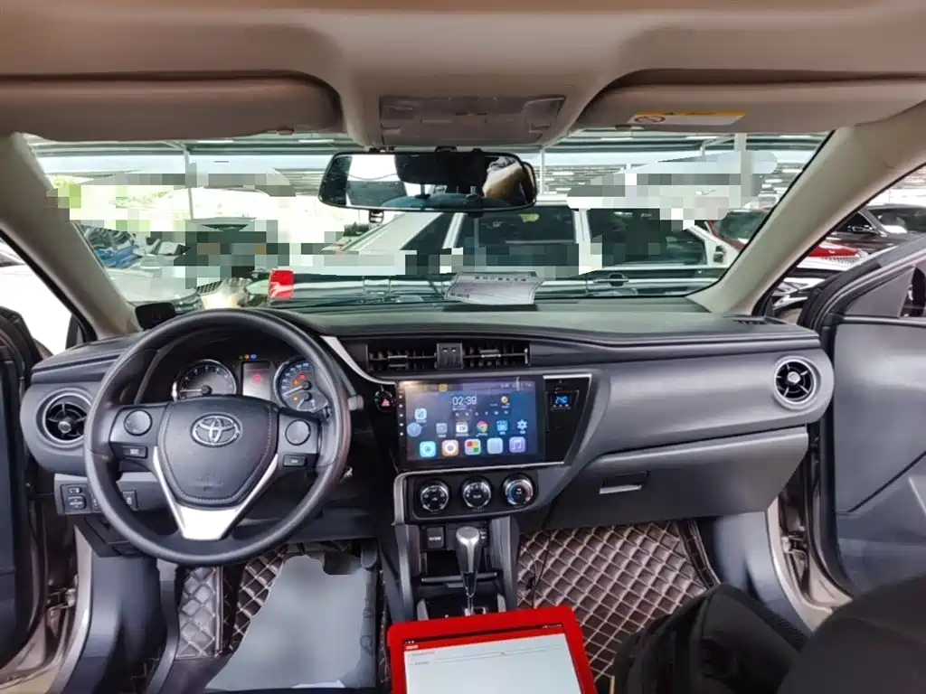 Toyota Corolla 2017 Facelift 1.2T S-CVT GL-i фото 10