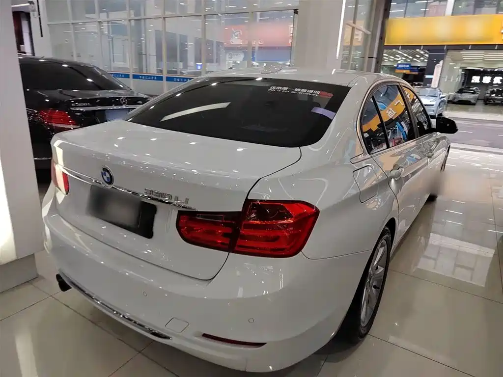 BMW 3 Series 2015 328Li Fashion фото 5