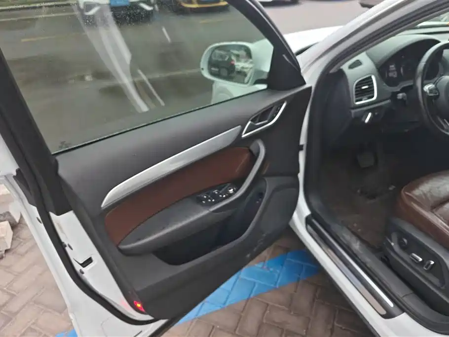 Audi Q3 2016 35 TFSI Style фото 7