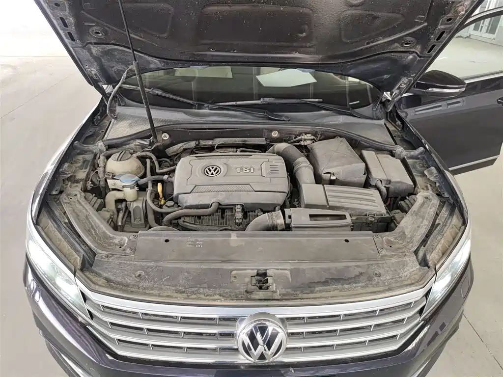 Volkswagen Passat 2016 380TSI DSG Premium Edition фото 16