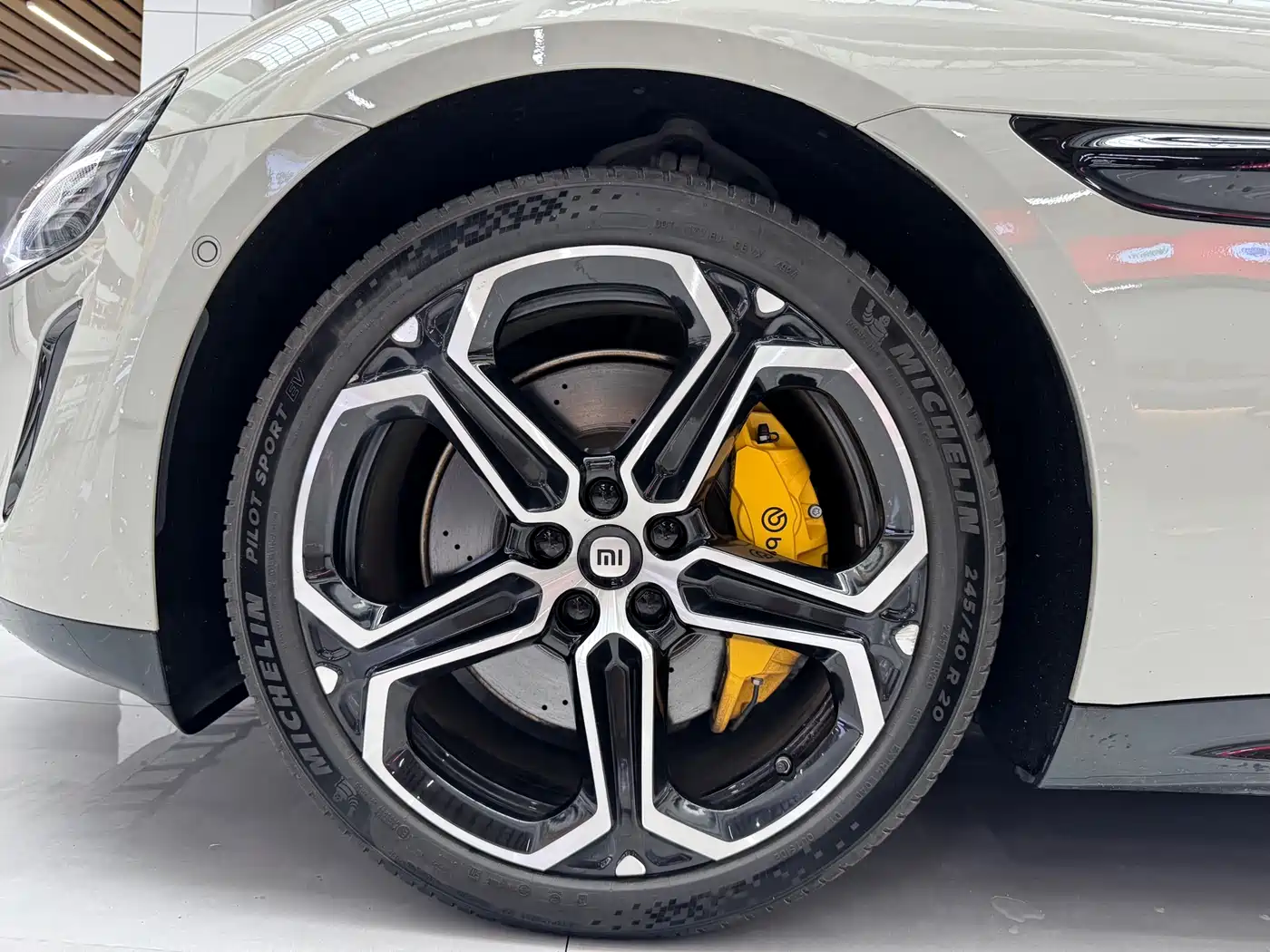 Xiaomi Auto Xiaomi SU7 2024 RWD Long Range Intelligent Driving Edition фото 22
