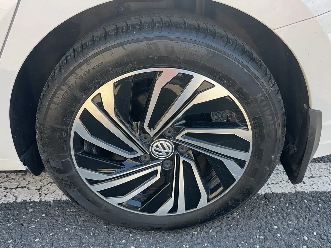 Volkswagen Sagitar 2022 280TSI DSG Surpassing Edition фото 10