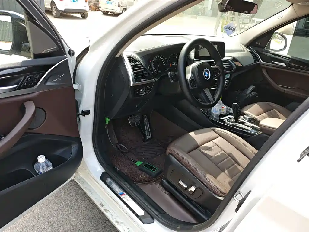 BMW X3 2018 xDrive25i M Sport Package China V фото 16