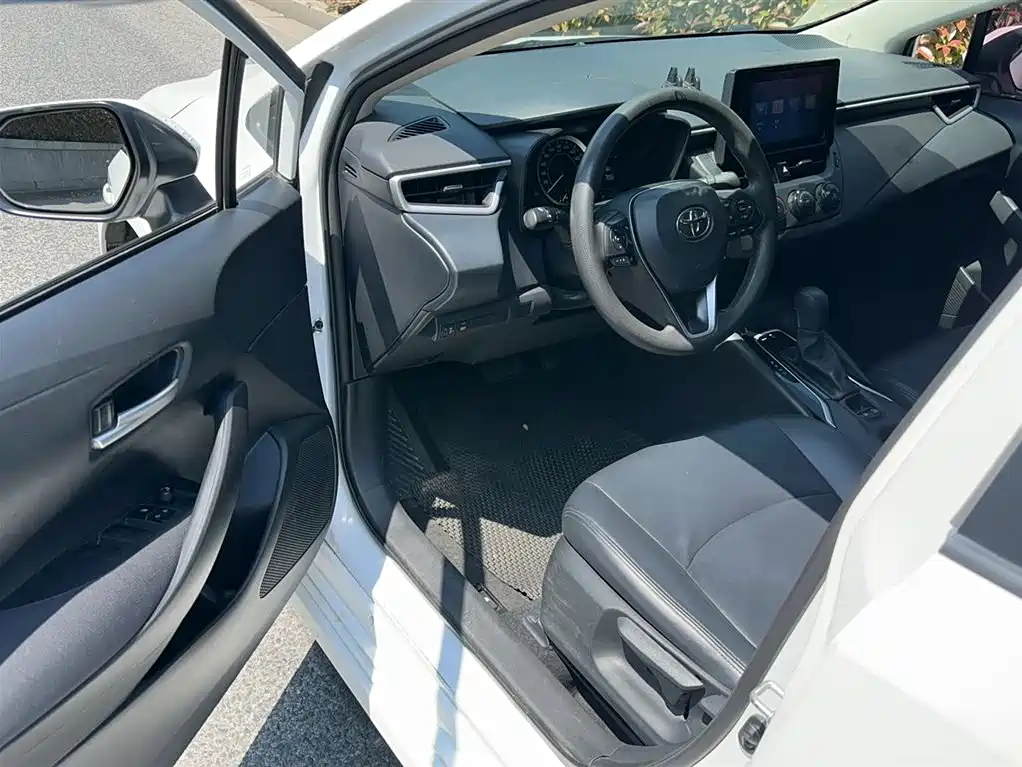 Toyota Corolla 2022 TNGA 1.5L CVT Pioneer Edition фото 12