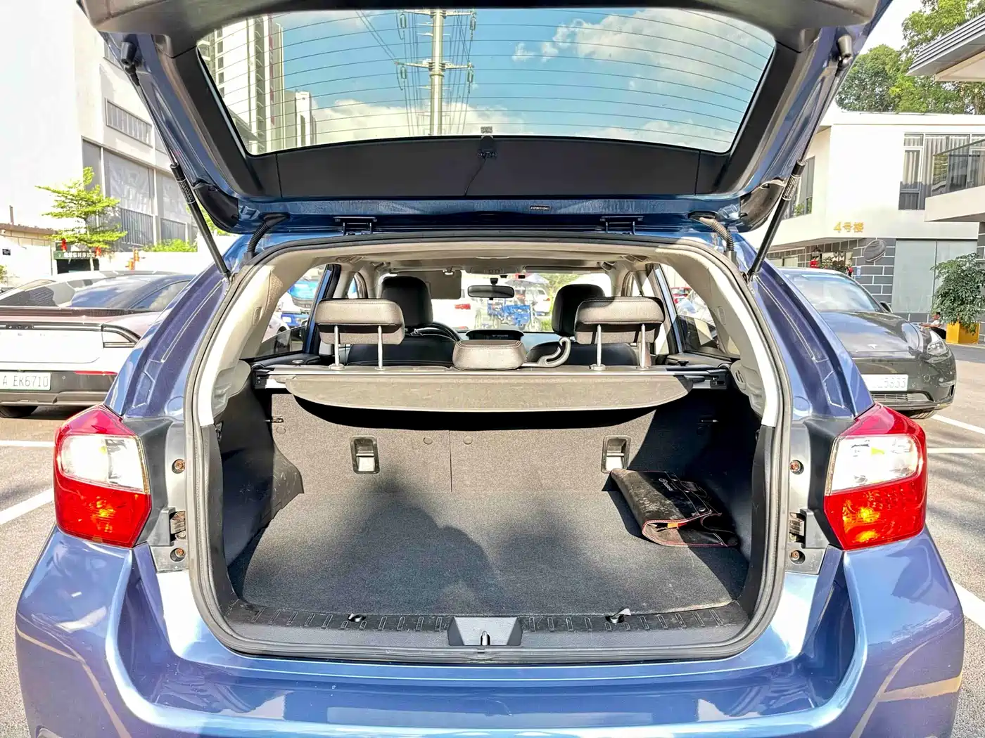 Subaru XV 2014 2.0i Luxury фото 12
