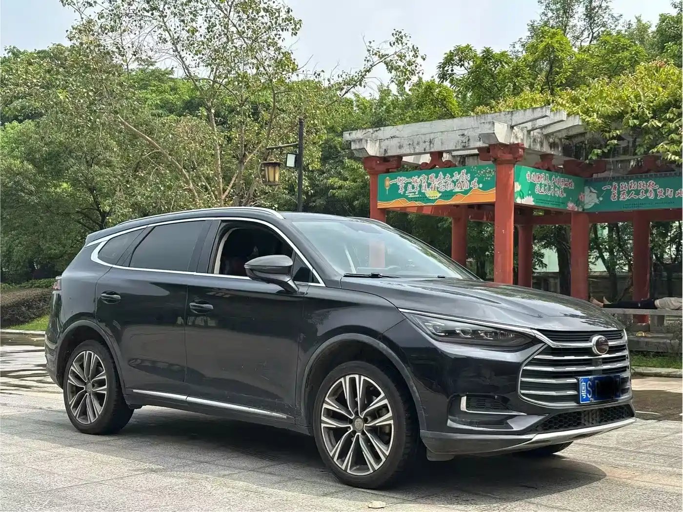 BYD Tang 2018 2.0T Automatic Smart Connection Noble Edition 7-Seater China V фото 3