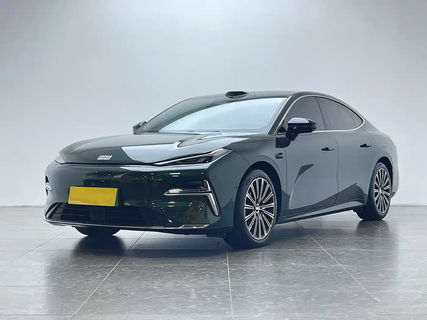 Geely Galaxy Galaxy Xingyao 8 2025 130km EM-P Starship Edition