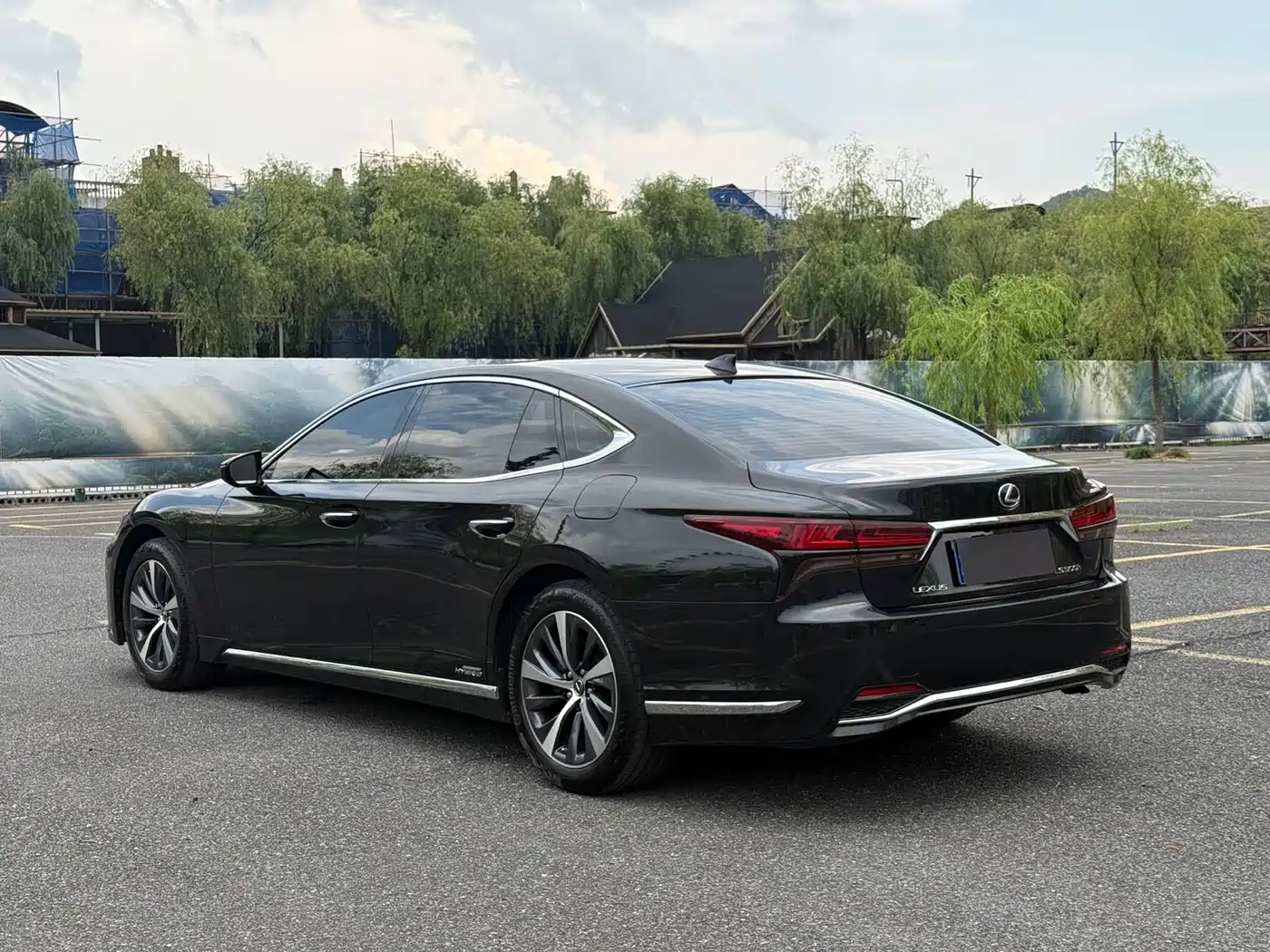 Lexus LS 2022 2020 500h Excellence (China VI)