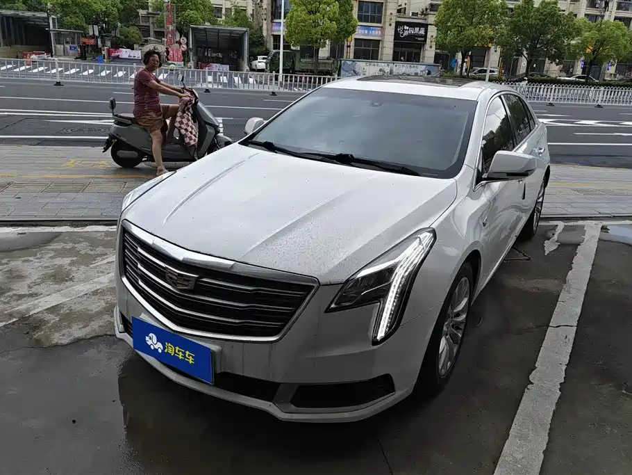 Cadillac XTS 2018 28T Technology