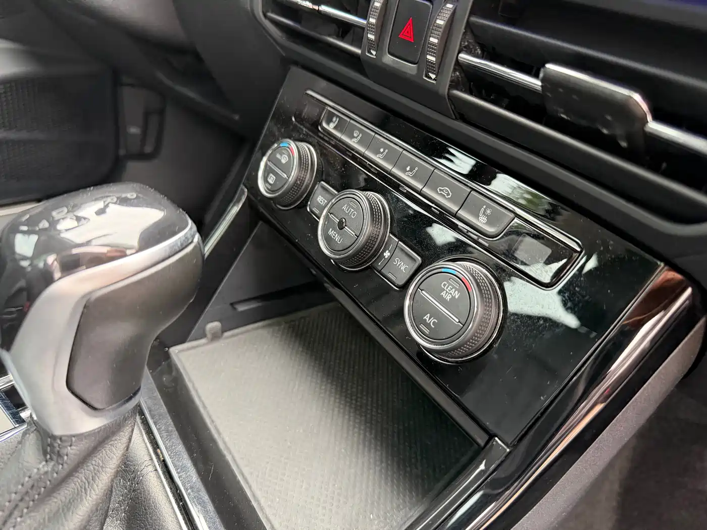 Volkswagen Passat 2019 330TSI Luxury Edition China VI фото 8