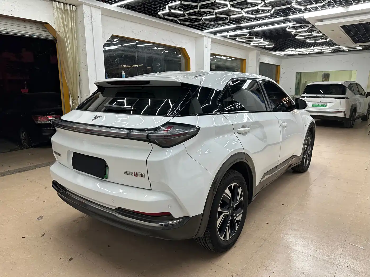Nezha Auto Neta U 2024 2023 Neta U-II Challenge Edition 400 (LFP)