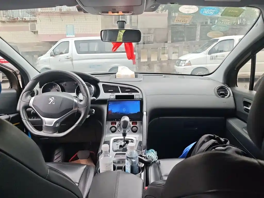 Peugeot 3008 2013 2.0L Automatic Trend Edition фото 6