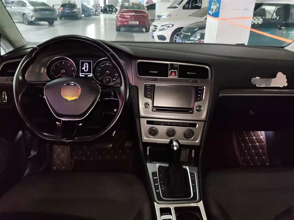 Volkswagen Golf 2015 1.4TSI Automatic Comfort фото 10
