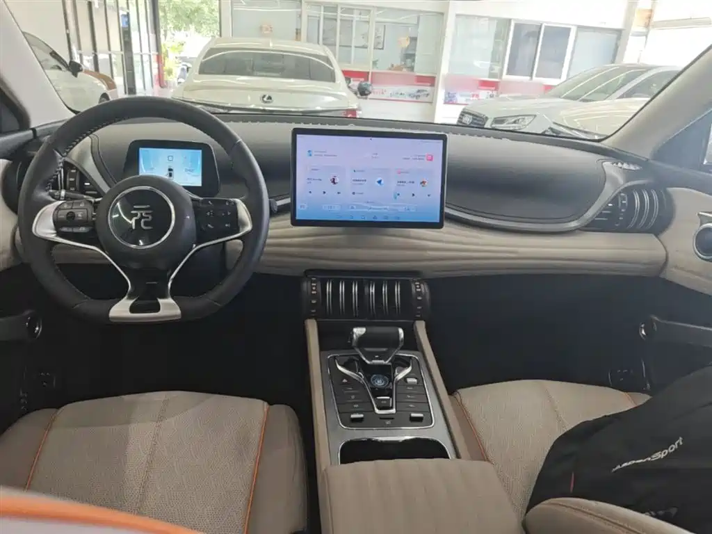 BYD Yuan PLUS 2024 Glory Edition 430KM Advanced фото 10