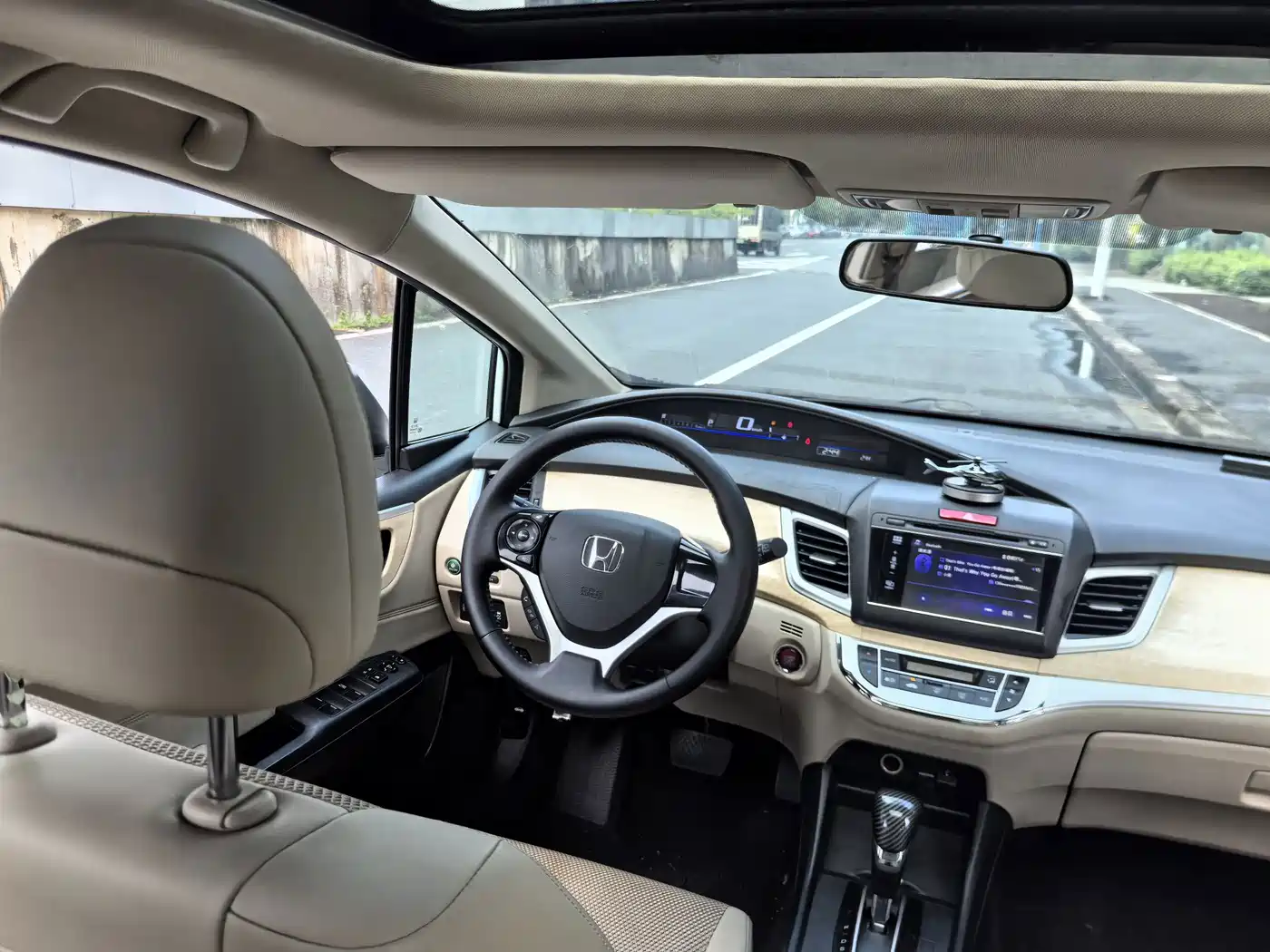 Honda Jade 2014 2014 1.8L Automatic Comfort Elite 5-seater