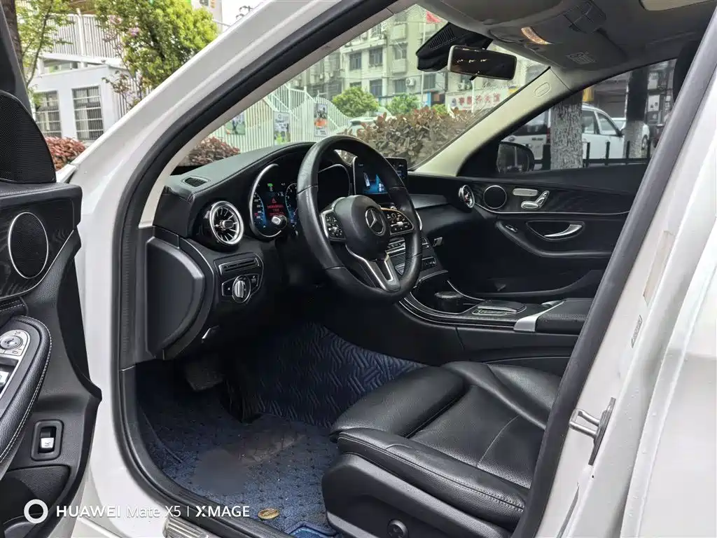 Mercedes-Benz C-Class 2019 Facelift C 260 L Sport фото 16