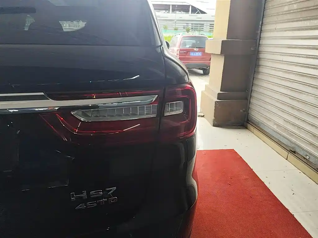 Hongqi HS7 2022 2.0T DCT 2WD ZhiLian QiXiang Edition 7-seater фото 8
